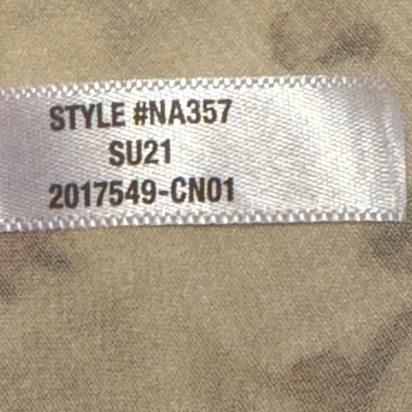 Madewell | Silk Floral Print Blouse - Cream Color | Size 14 - Picture 7 of 12